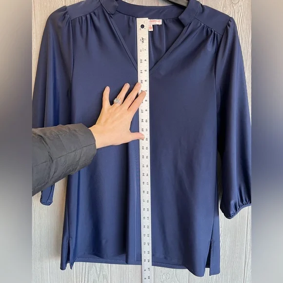 Jude Connally Navy Blue Notch Neck 3/4 Sleeve Top Size Small - Picture 7 of 8